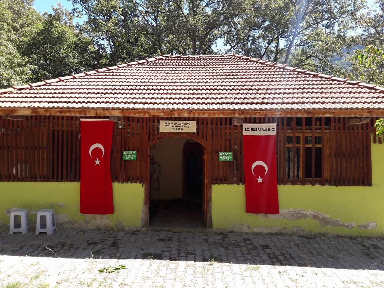 Gözcü Mahmut Türbesi